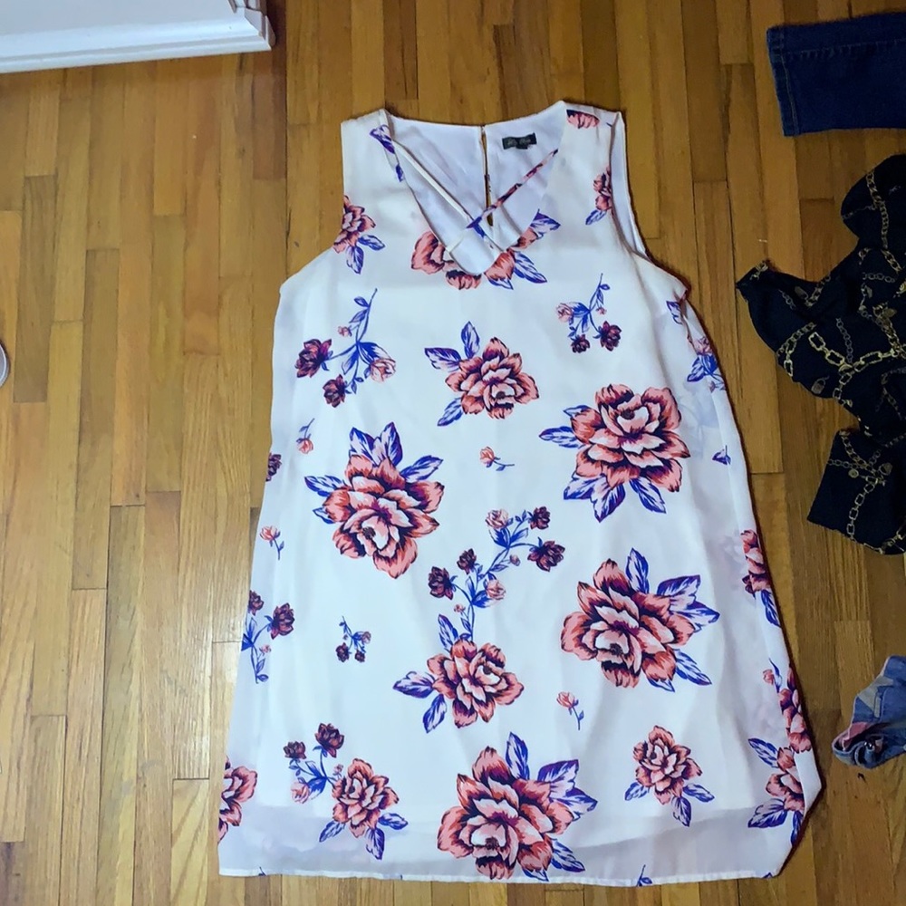 Flower design dress